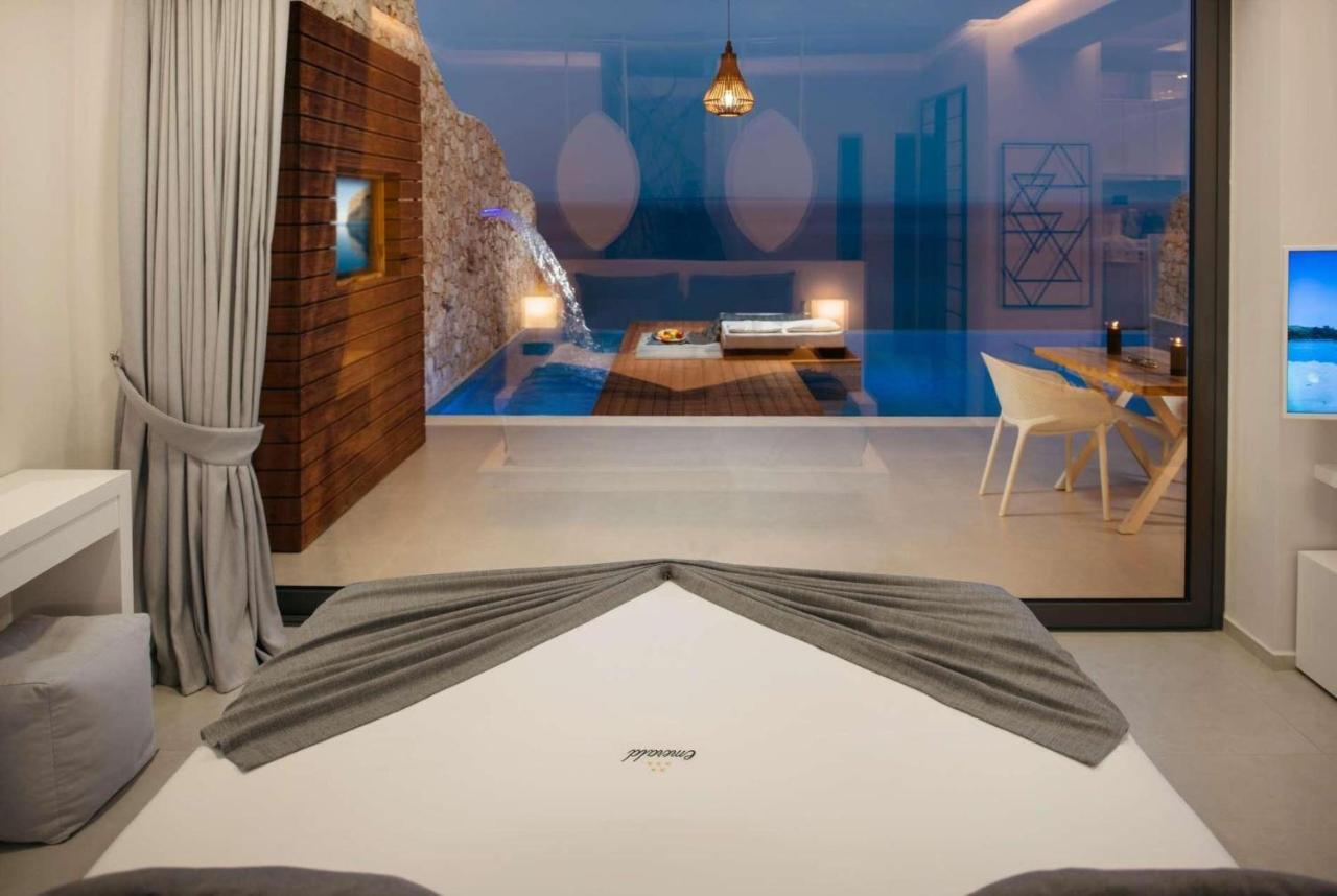 Emerald Cave Suites Agios Nikolaos  Eksteriør bilde